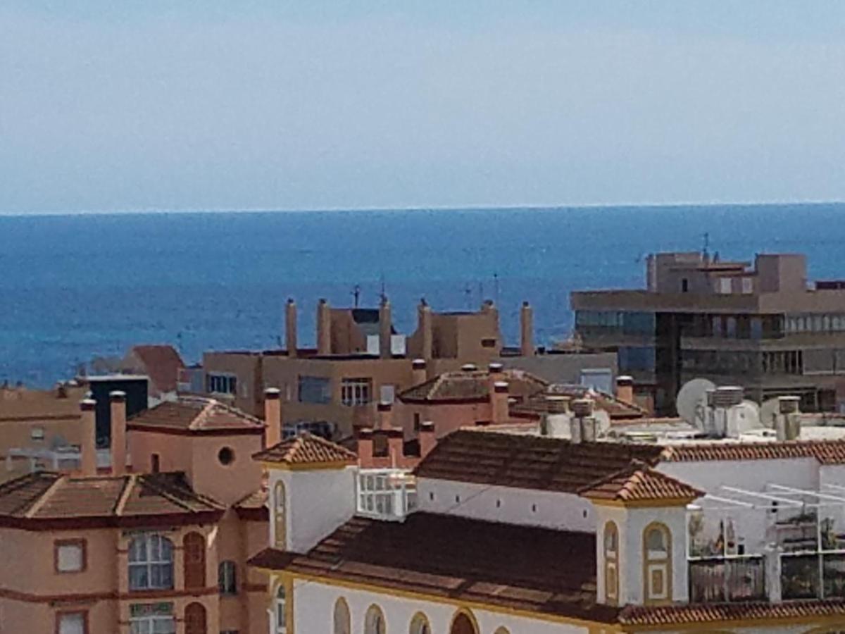 Apartamento Con Vista Al Mar 호텔 푸엔히롤라 외부 사진